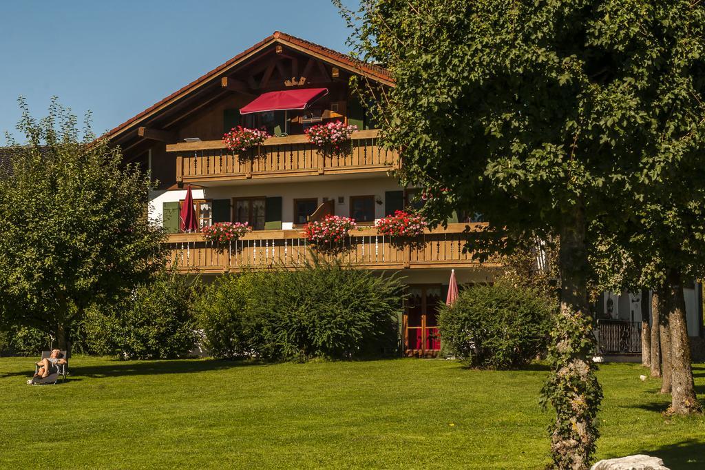 Allgaeu-Moni Фюссен Экстерьер фото