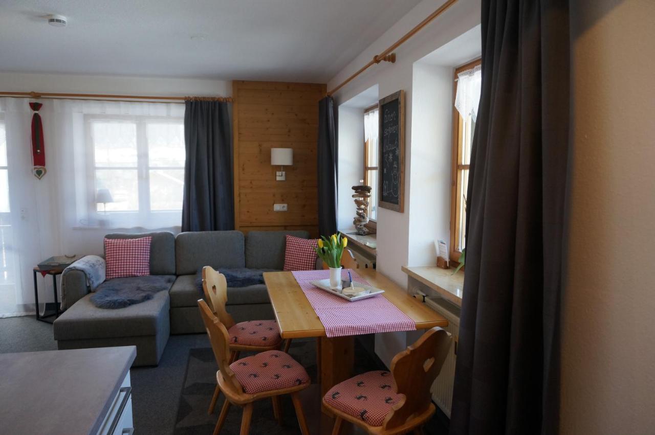 Allgaeu-Moni Фюссен Экстерьер фото