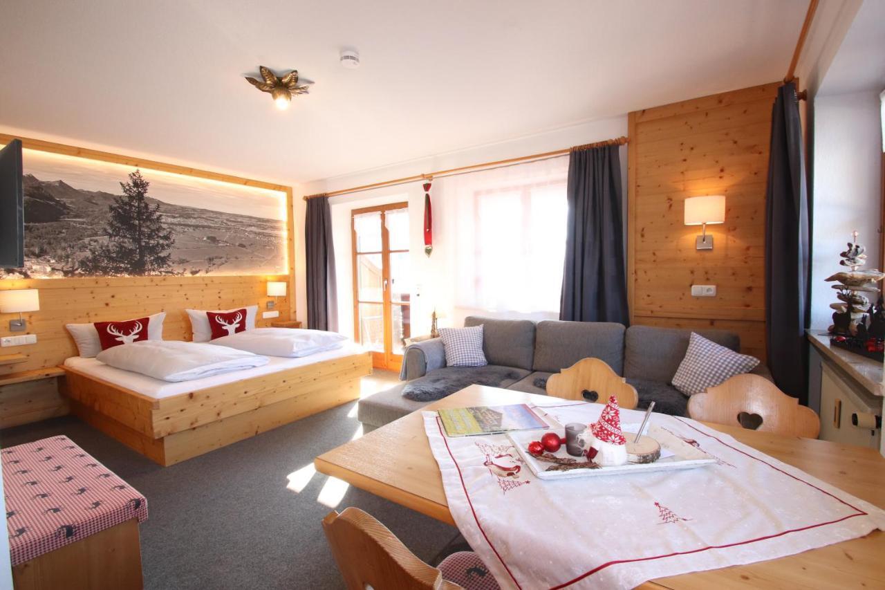 Allgaeu-Moni Фюссен Экстерьер фото